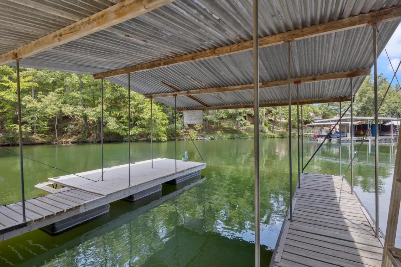 Rock Hollow Retreat, Dock, Firepit Camdenton Dış mekan fotoğraf